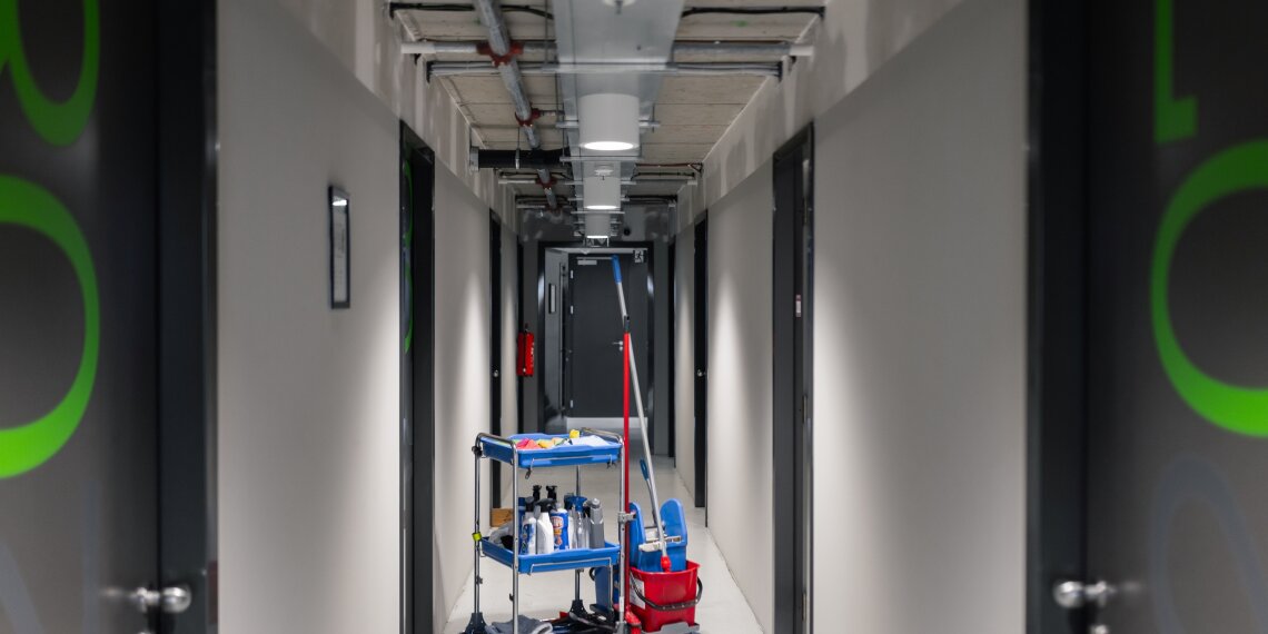 interier a sluzby  - 9